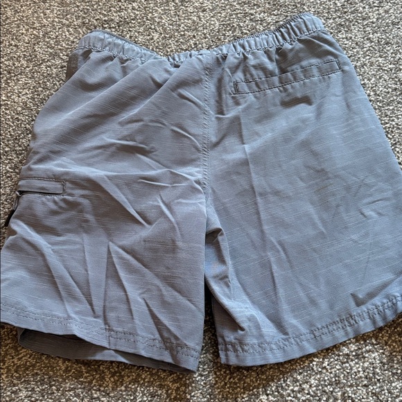 Shorts boys size 10-12 - Picture 9 of 17